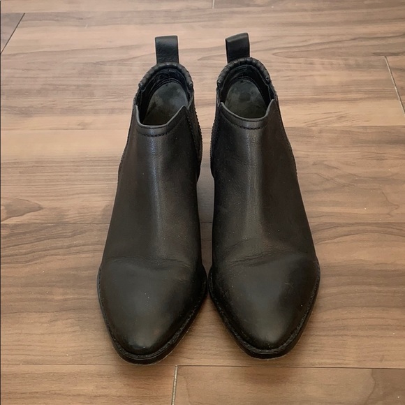 Alexander Wang Kori Chelsea boots with dust bag - Picture 5 of 10